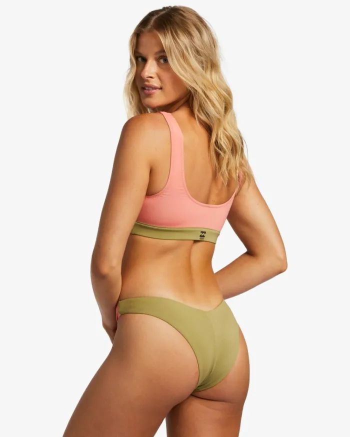 ADiv Full Tank UPF 50 Bikini Top Cedar Women Billabong Bikinis