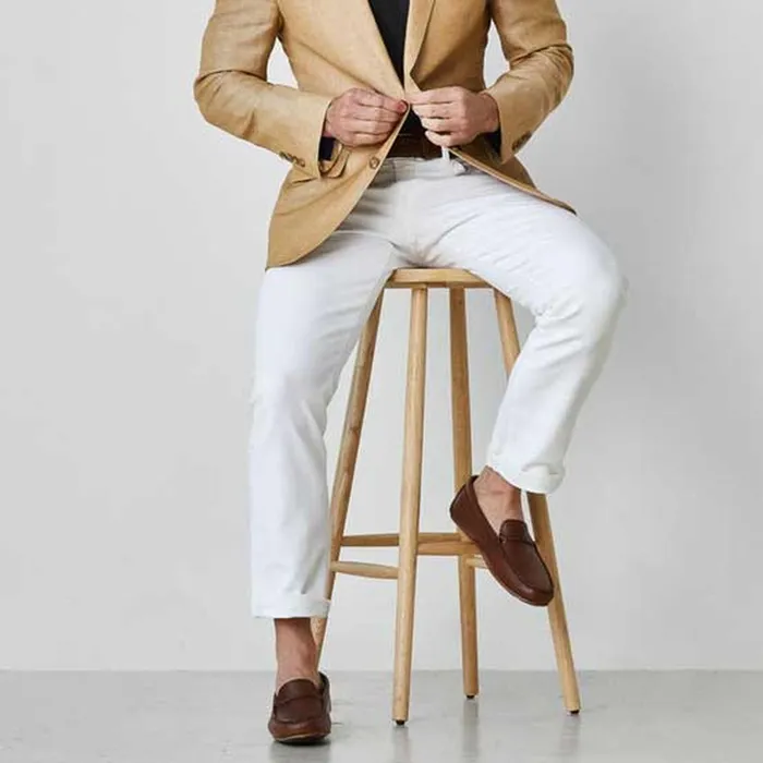 Allen Edmonds Walker Slim Straight Leg Jean In White Wash By Civilianaire White Men Jeans Pants and Shorts