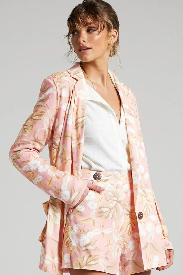 Amalie The Label 8211 Bay Linen Look Relaxed Button Front Blazer In Pink Floral Women Showpo Blazers