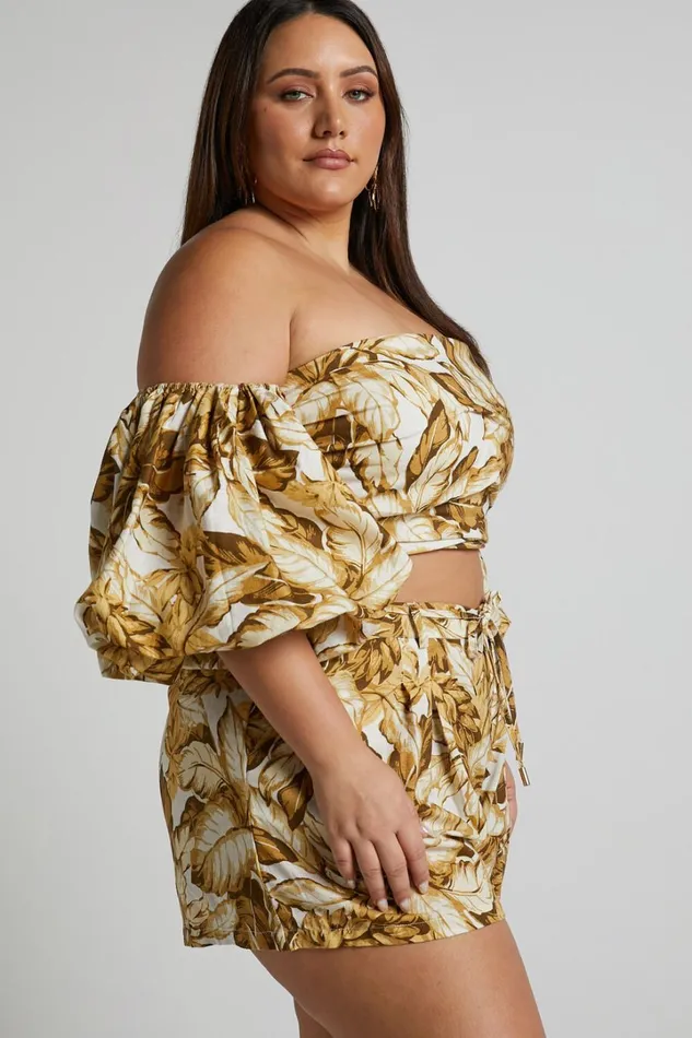 Amalie The Label 8211 Linen Blend High Waisted Tailored Shorts In Frieja Print Women Showpo Curve Clothes