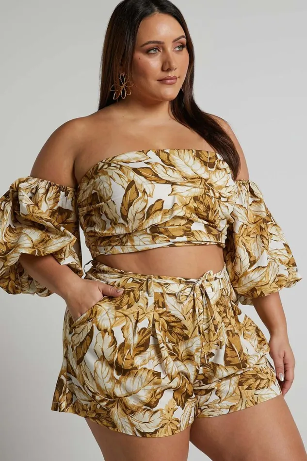 Amalie The Label 8211 Linen Blend High Waisted Tailored Shorts In Frieja Print Women Showpo Curve Clothes