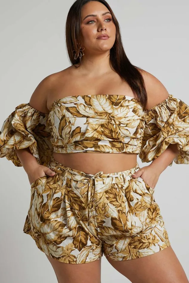 Amalie The Label 8211 Linen Blend High Waisted Tailored Shorts In Frieja Print Women Showpo Curve Clothes