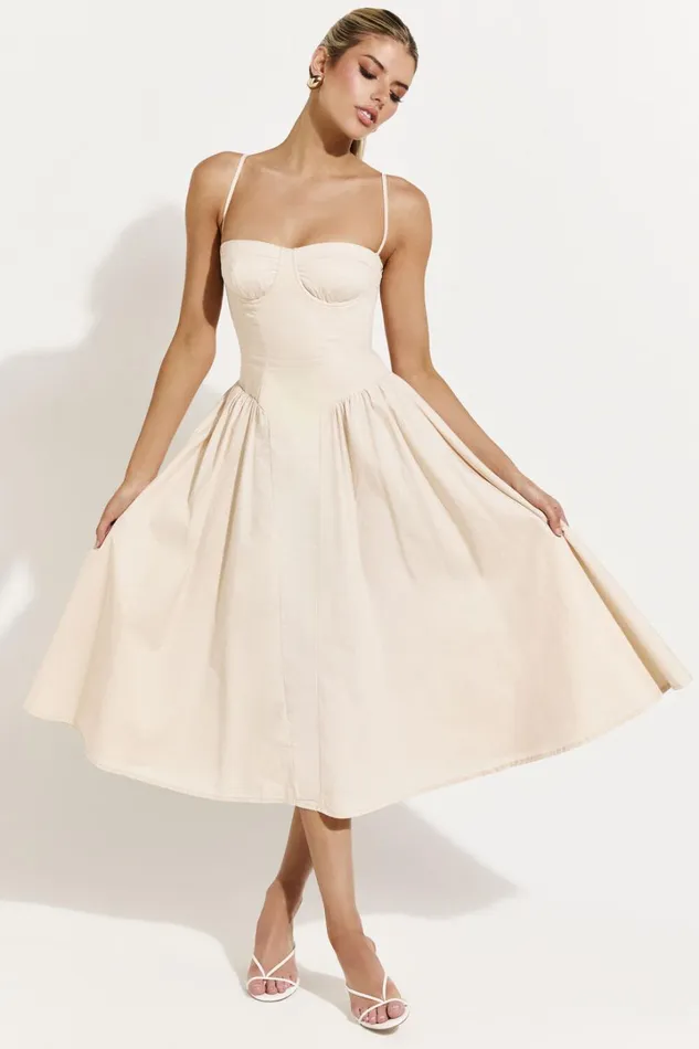 April Midi Dress 8211 Sweetheart Wide Pleated Dress In Cream Women Showpo Dresses
