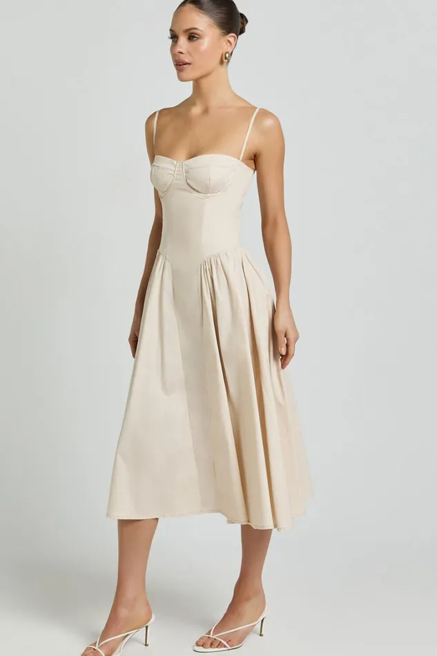 April Midi Dress 8211 Sweetheart Wide Pleated Dress In Cream Women Showpo Dresses
