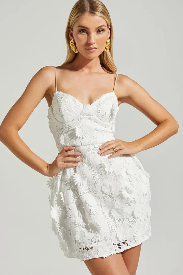 Attilie Mini Dress 8211 Sweetheart Bustier 3D Floral In White Women Showpo Dresses