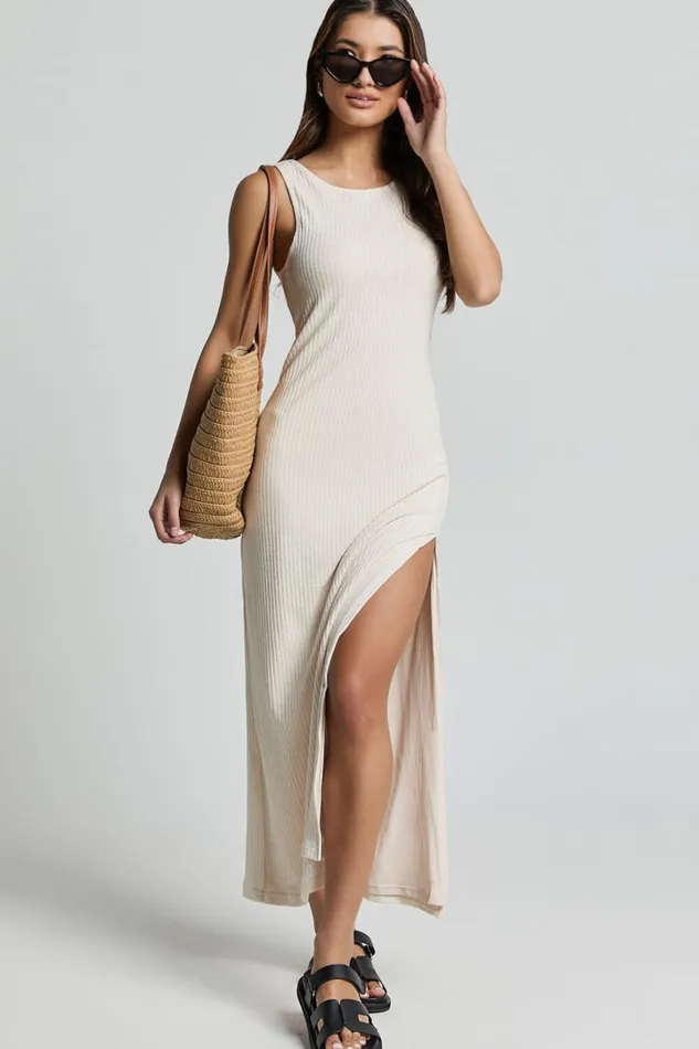 Avery Midi Dress 8211 Scoop Neck Column Dress In Cream Women Showpo Dresses