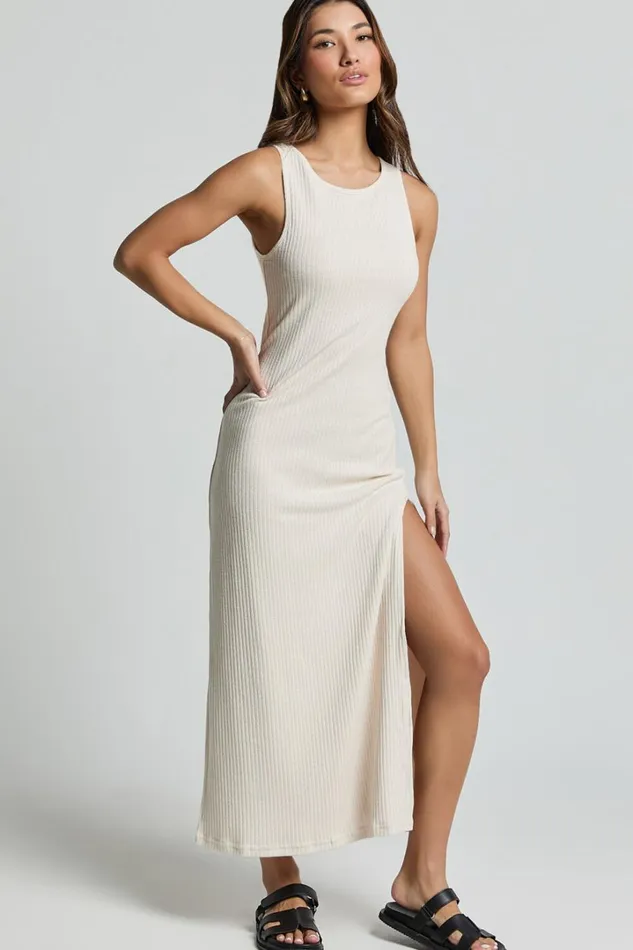 Avery Midi Dress 8211 Scoop Neck Column Dress In Cream Women Showpo Dresses