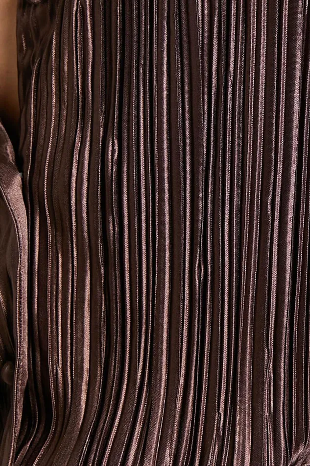 Beca Shirt 8211 Plisse Button Up Shirt In Chocolate Women Showpo Curve Clothes