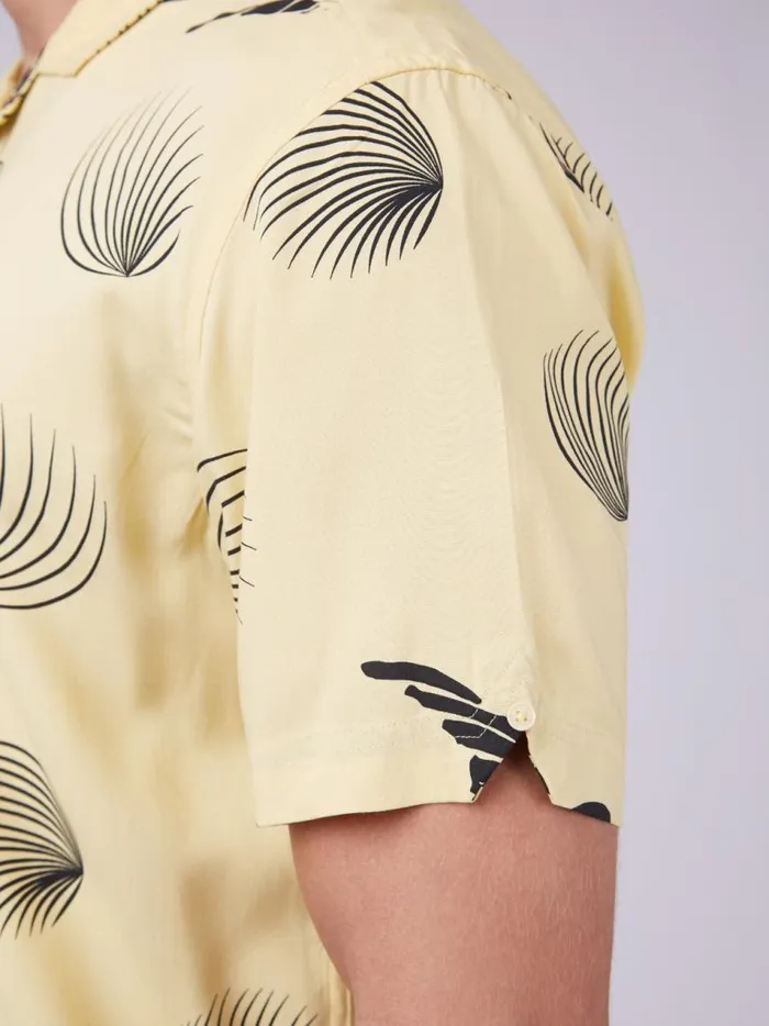 Ben Sherman Short Sleeve Shirts Men B By Bird Print Shirt Ben Sherman Short Sleeve Shirts Men B By Bird Print Shirt