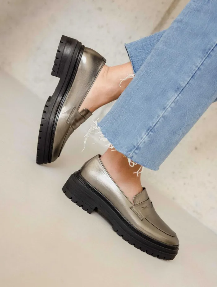 Bobbies Loafers and Derbies Amalia Cosmic Silver 8211 Women