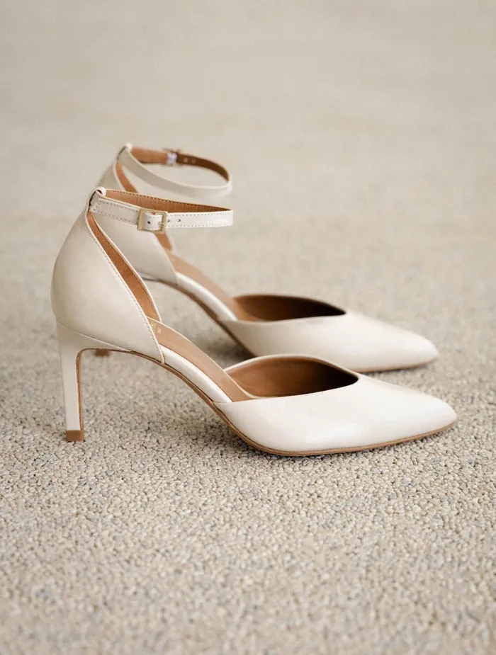 Bobbies Pumps and Mary Janes Heather Chantilly Cream 8211 Women