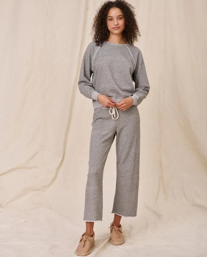 Bottoms Women039s The Great The Wide Leg Cropped Sweatpant Varsity Grey