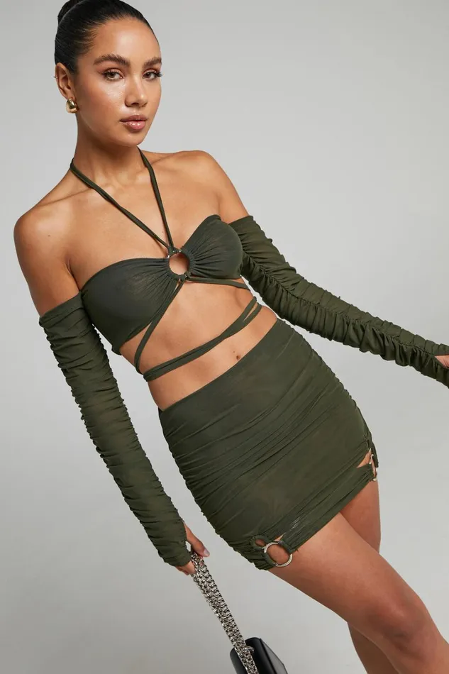 By Dyln 8211 Flynn Mini Skirt In Dark Green Women Showpo Skirts