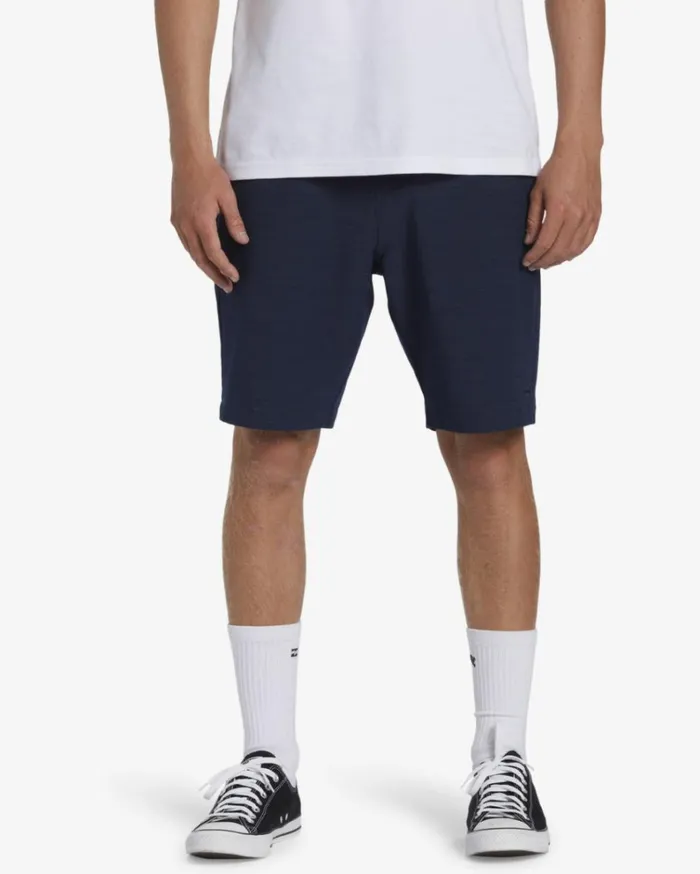 Crossfire Mid Submersible Shorts 19034 Night Men Billabong Shorts