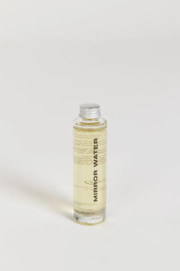 DISSH Home and Body MIRROR WATER SMOOTH BODY OIL 100ML 8211 Women