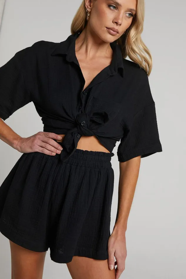 Donita Shorts 8211 Elastic Waist Shorts In Black Women Showpo Swimwear