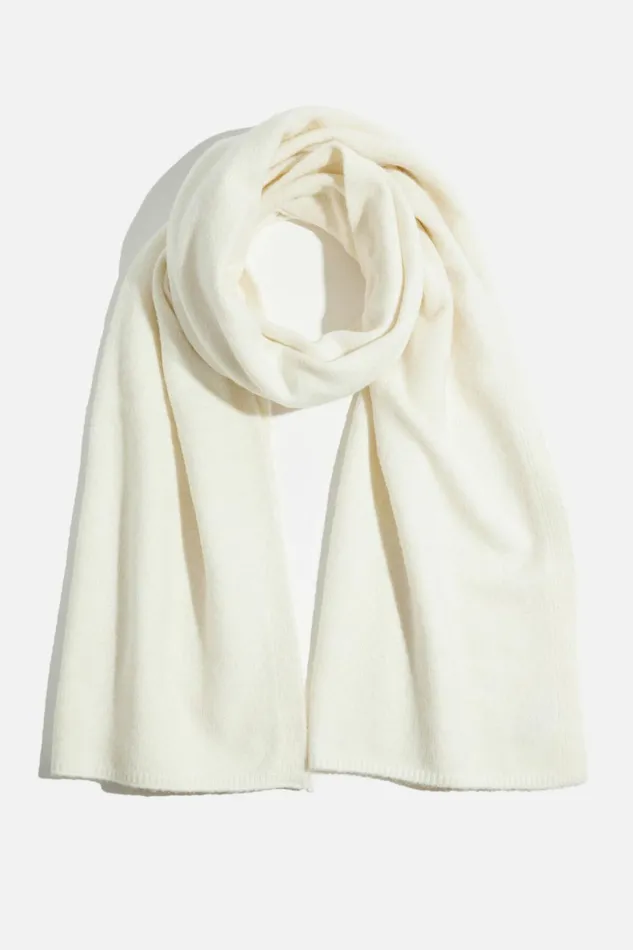 Dynamite Beanies and Scarves Women Heavenlyarn Wide Scarf Beige
