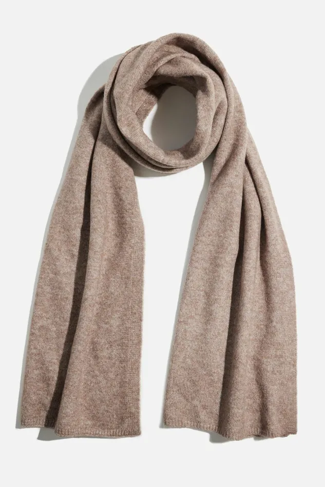 Dynamite Beanies and Scarves Women Heavenlyarn Wide Scarf Brown