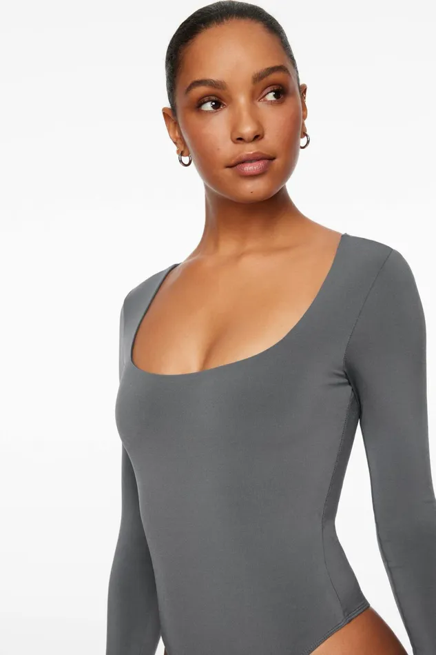Dynamite Bodysuits Women Maren Sculpt Square Neck Bodysuit Blue