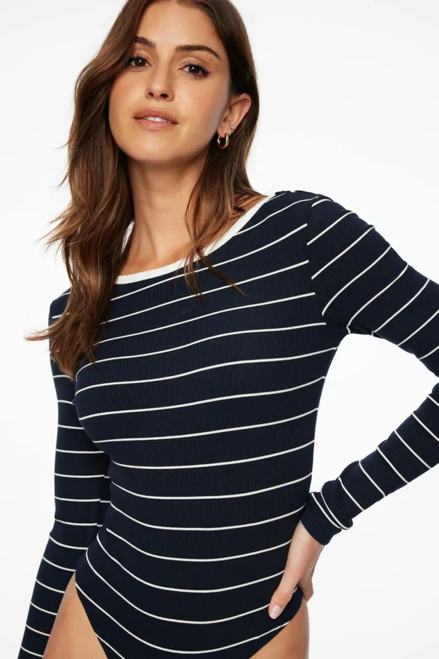 Dynamite Bodysuits Women Skye Long Sleeve Open Back Bodysuit
