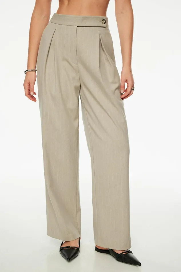Dynamite Pants Women Pleated Pinstripe Wide Leg Pants Gray