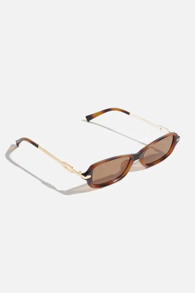 Dynamite Sunglasses Women Bamboozler Sunglasses Brown