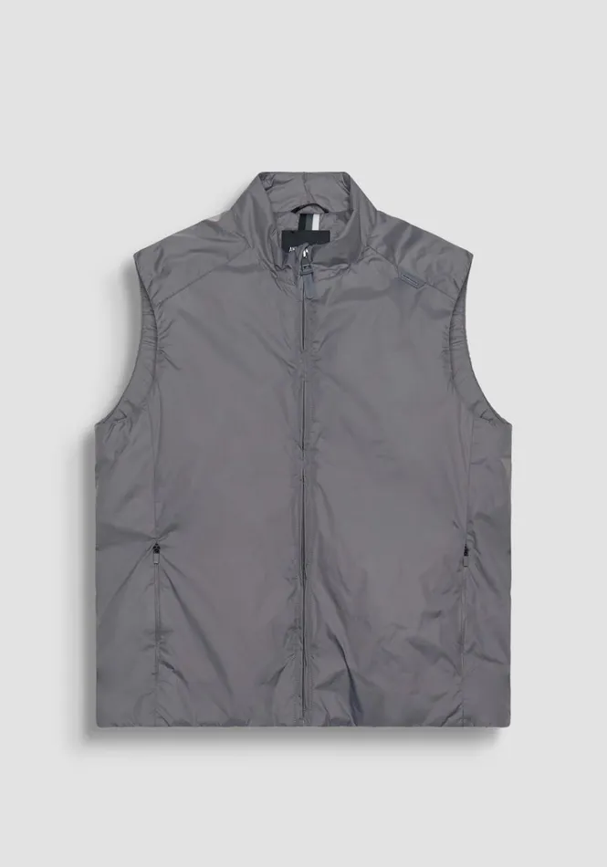 Field Jackets And Coats Men Antony Morato Regular Fit Lightweight Nylon Jacket With Dupont Sorona Synthetic Padding Anthracite Field Jackets And Coats Men Antony Morato Regular Fit Lightweight Nylon Jacket With Dupont Sorona Synthetic Padding Anthracite