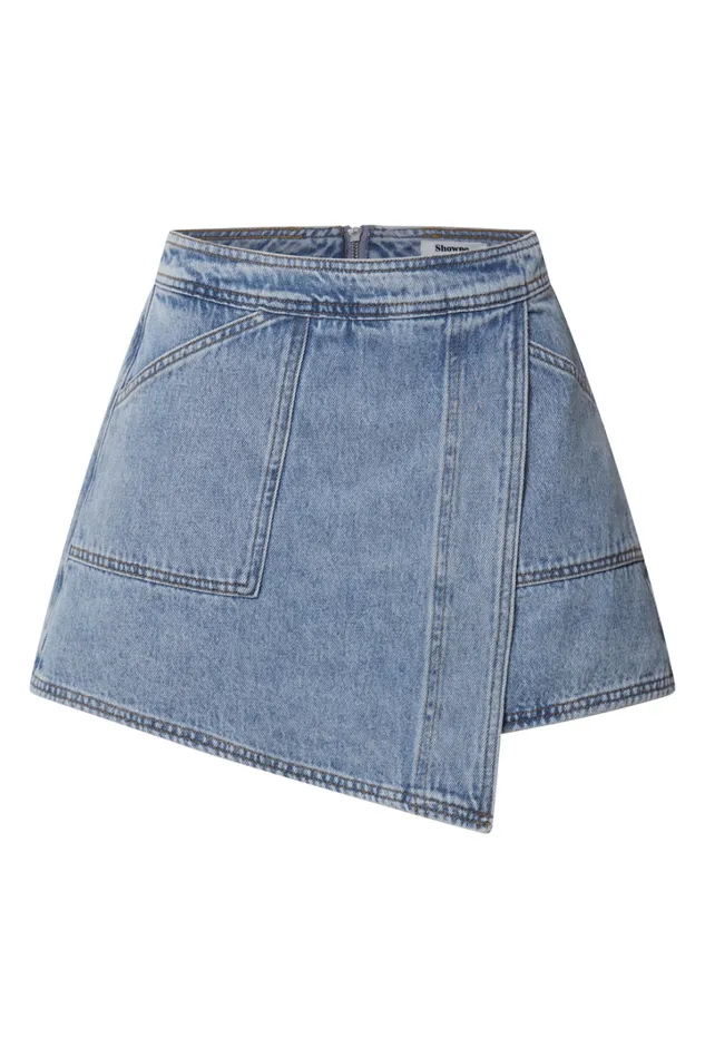 Harleigh Skort 8211 Pocket Detail Wrap Denim Skort In Light Blue Wash Women Showpo Denim