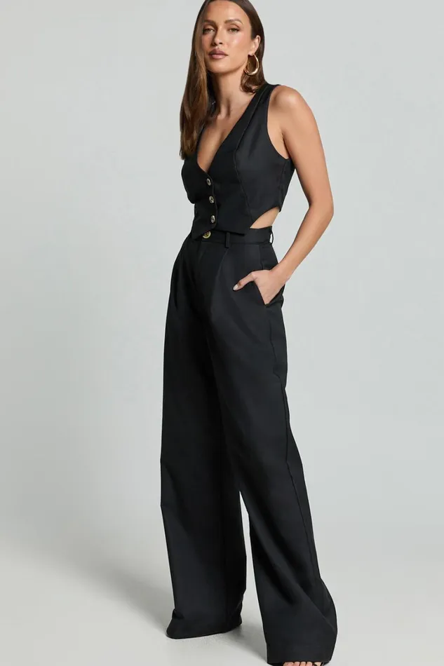 Izara Trousers 8211 Mid Rise Relaxed Straight Leg Tailored Trousers In Black Women Showpo Pants