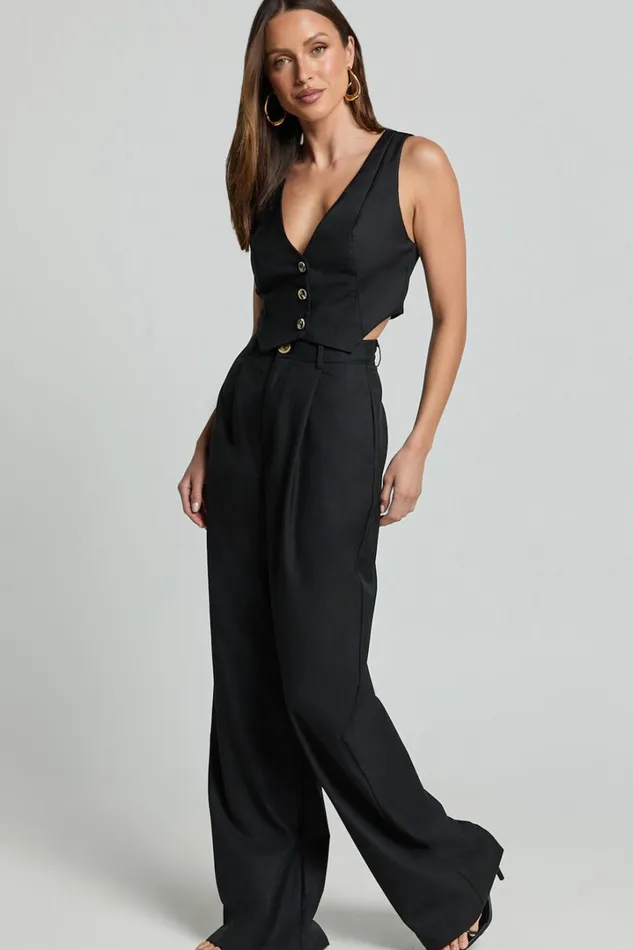 Izara Vest 8211 V Neck Button Up Cropped Vest In Black Women Showpo Curve Clothes
