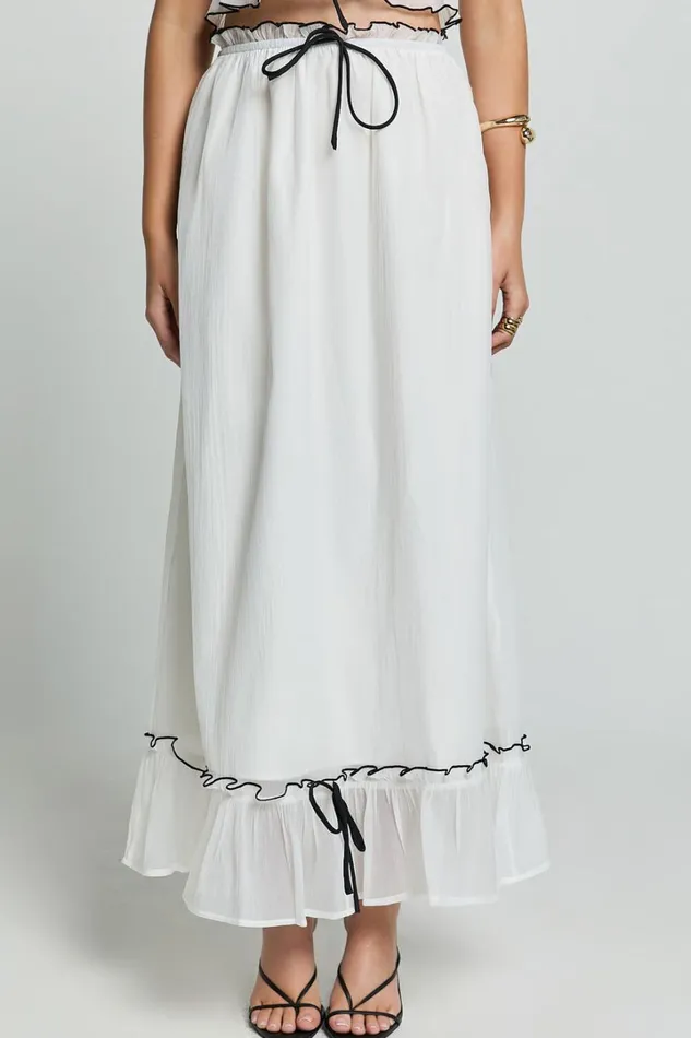 Jaden Maxi Skirt 8211 Gathered Contrast Tie Detail Skirt In Cream Women Showpo Skirts