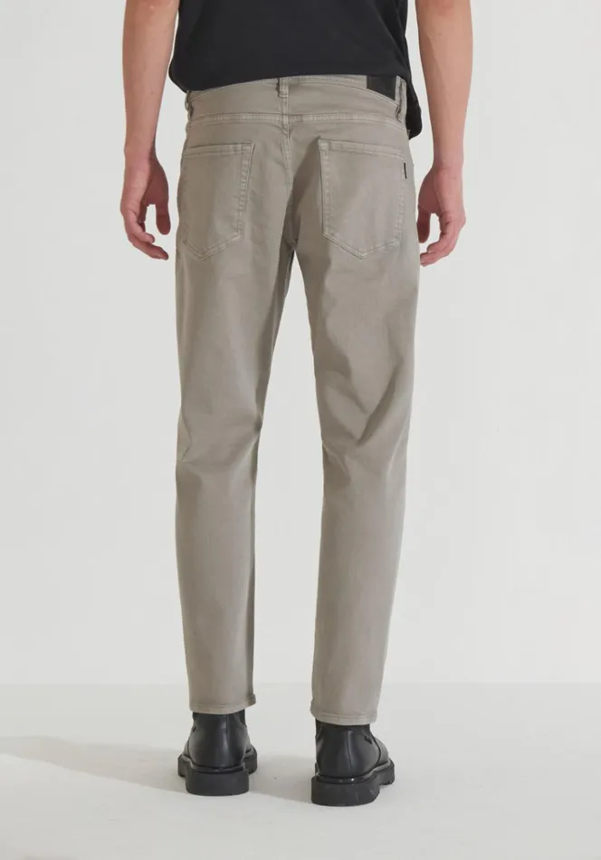 Jeans Men Antony Morato Argon Slim Fit Ankle Length Jeans In Vintage Coloured Denim Clay Jeans Men Antony Morato Argon Slim Fit Ankle Length Jeans In Vintage Coloured Denim Clay
