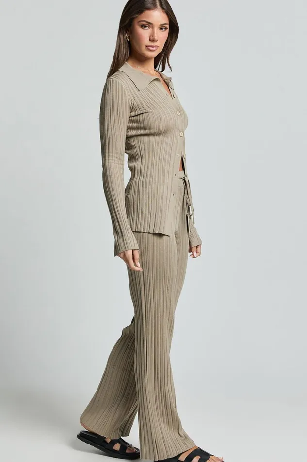 Kelsey Top 8211 Button Through Long Sleeve Knitted Top In Taupe Women Showpo Knitwear