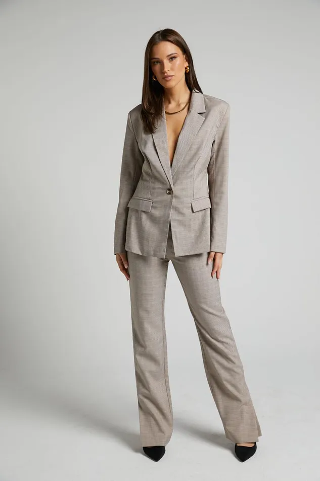 Khizza Blazer 8211 Tailored Blazer In Brown And Pink Check Women Showpo Blazers Khizza Blazer 8211 Tailored Blazer In Brown And Pink Check Women Showpo Blazers