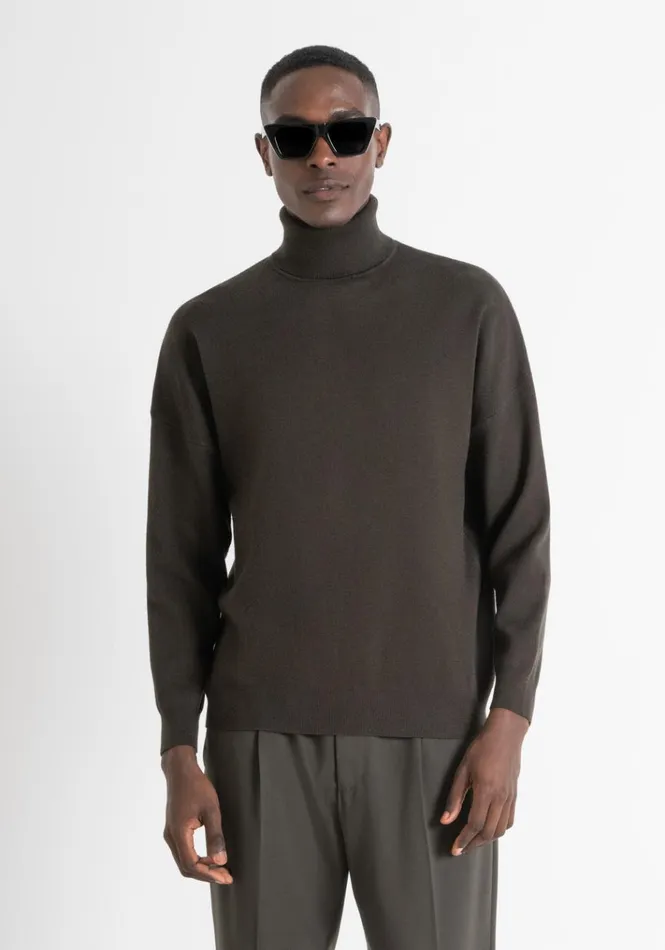 Knitwear Men Antony Morato Relaxed Fit Sweater In Viscose And Nylon Blend Dark Olive Green Knitwear Men Antony Morato Relaxed Fit Sweater In Viscose And Nylon Blend Dark Olive Green