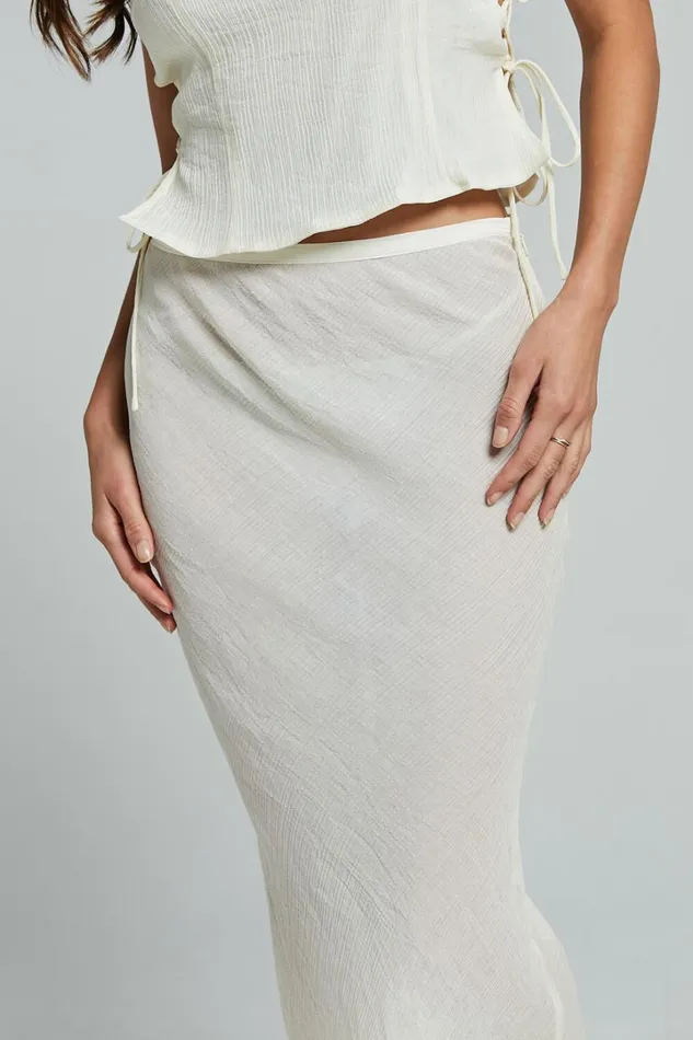 Lioness 8211 Endless Maxi Skirt In Ivory Women Showpo Skirts