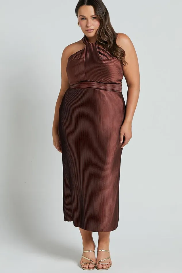 Marlette Midi Dress 8211 Pleated Open Back Halter Dress In Chocolate Women Showpo Curve Clothes