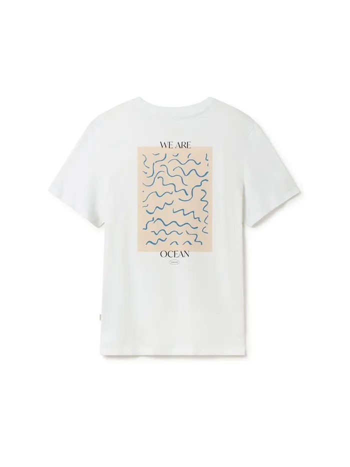 Men Capitaine 8211 White TWOTHIRDS TShirts