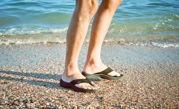 Men KEEN Sandals Kona Flip Grey Leather FlipFlop Men KEEN Sandals Kona Flip Grey Leather FlipFlop