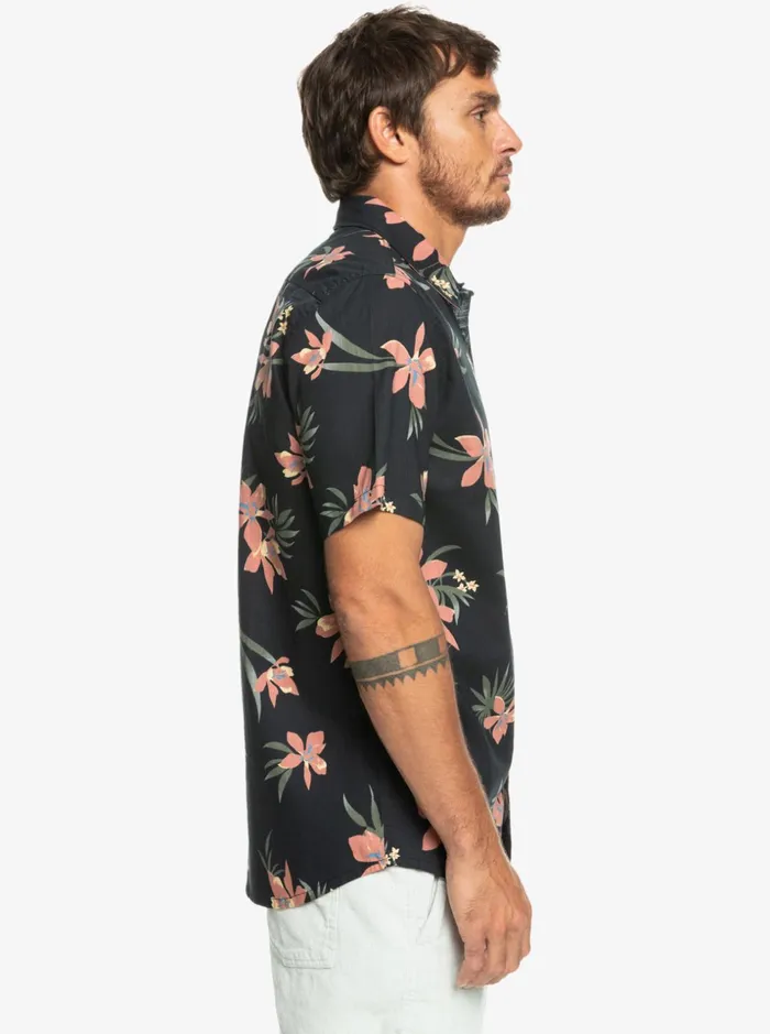 Men Quiksilver Shirts and Polos Holidazed Short Sleeve Shirt Black Holidazed Men Quiksilver Shirts and Polos Holidazed Short Sleeve Shirt Black Holidazed