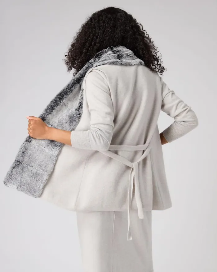 NPeal Gilets and Waistcoats Women Lola Fur Placket Cashmere Gilet Pebble Grey