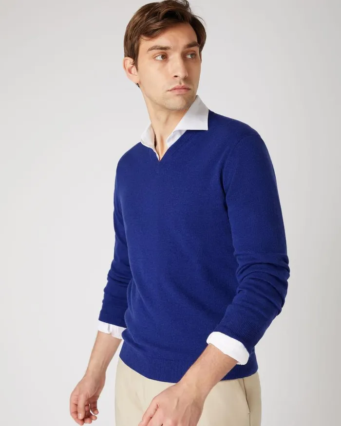 NPeal Jumpers Men Burlington V Neck Cashmere Jumper Sapphire Blue