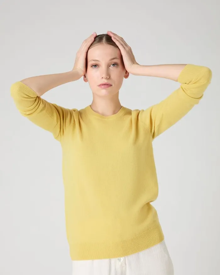 NPeal Jumpers Women Evie Classic Round Neck Cashmere Jumper Citrine Yellow