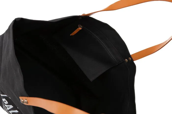 Palladium Round Logo Tote Bag Black Women Bags