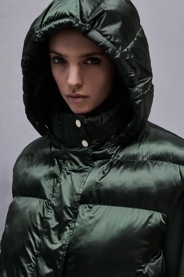 Patrizia Pepe Nylon Sleeveless Down Jacket Green Tuscany Green Apparel Down Jackets