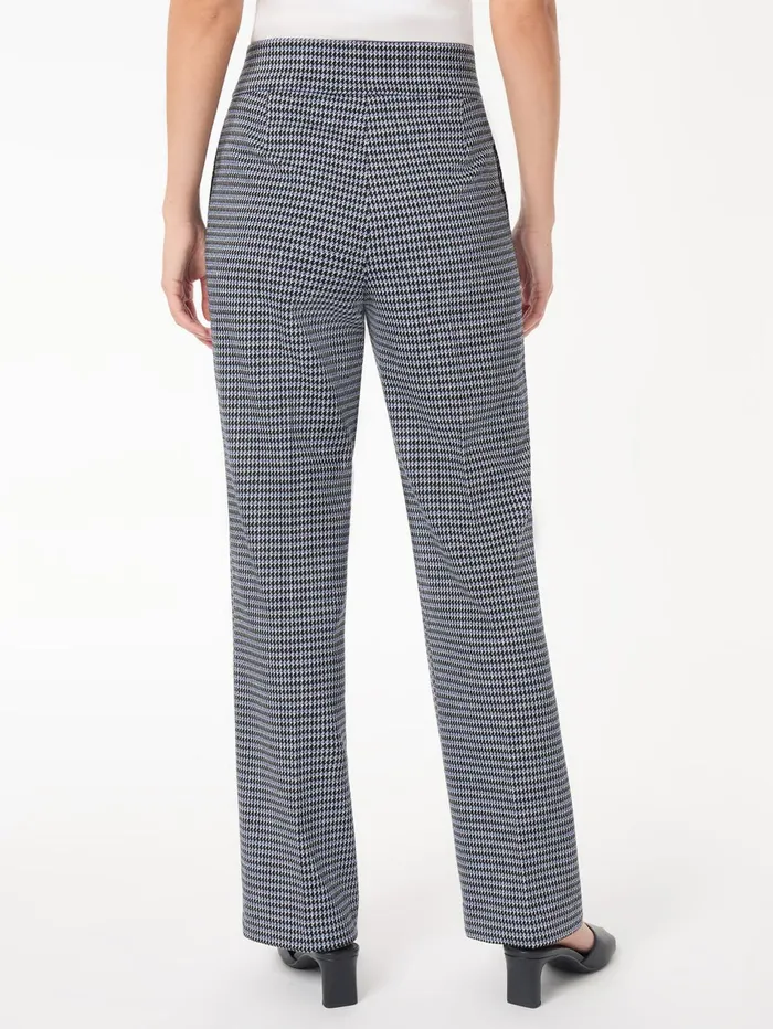 Petite PullOn Houndstooth Wide Leg Pant Women Jones New York Petite Pants and Skirts Petite PullOn Houndstooth Wide Leg Pant Women Jones New York Petite Pants and Skirts