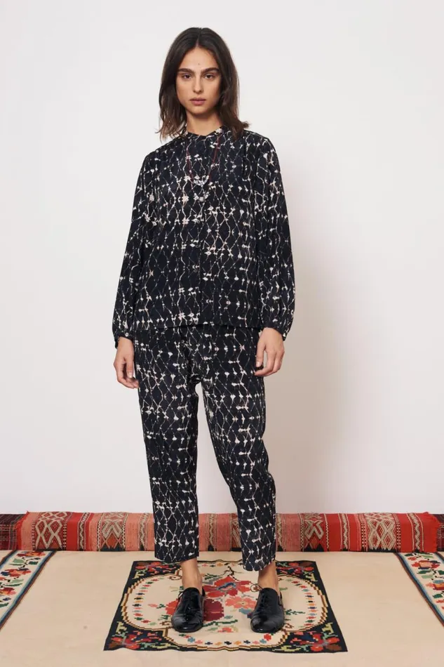Raquel Allegra Silk Georgette Diamond Charcoal Vanessa Blouse Women Tops