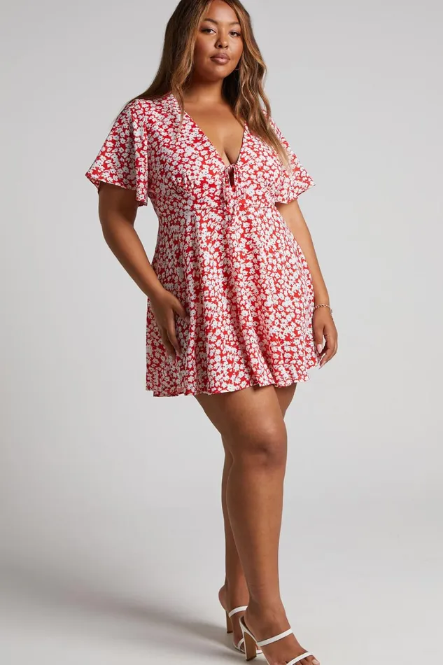 Rosario Mini Dress 8211 Flutter Sleeve V Neck Dress In Red Ditsy Floral Women Showpo Curve Clothes