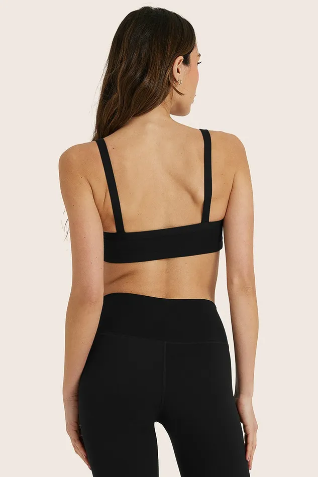 SET ACTIVE Activewear SPORTBODY SPORTY SCOOP BRA 8211 ONYX 8211 Women