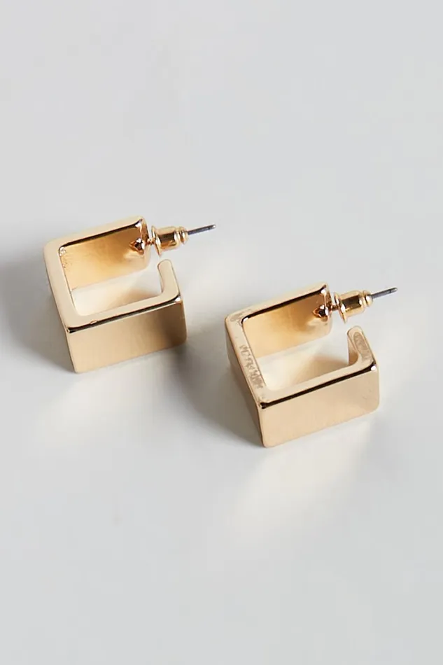 Sheela Hoop Earrings In Gold Women Showpo Earrings